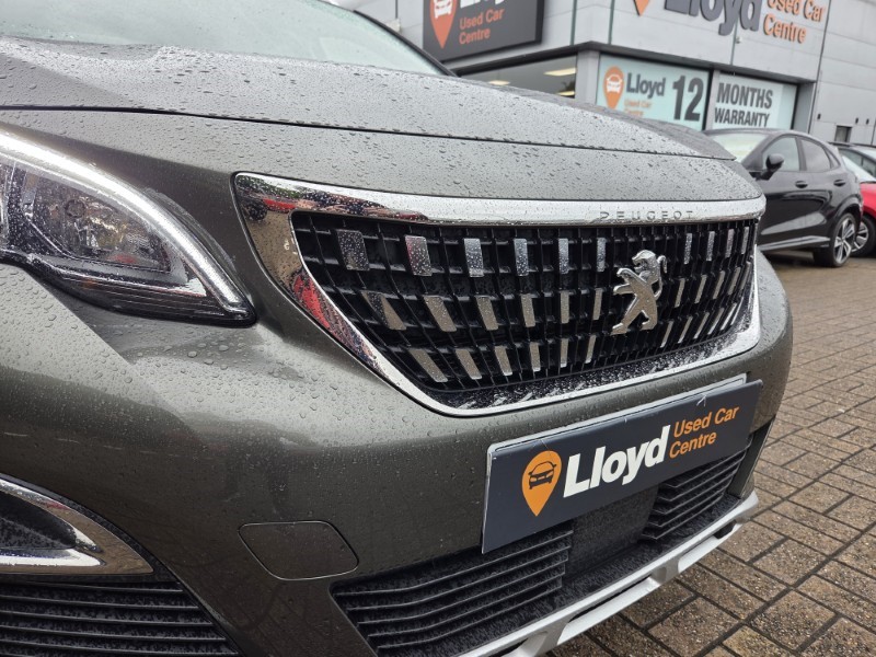 2019 (19) PEUGEOT 3008 1.5 BlueHDi Allure 5dr 5523672