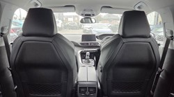 2019 (19) PEUGEOT 3008 1.5 BlueHDi Allure 5dr 5523682