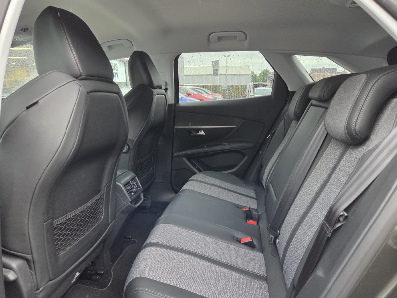 2019 (19) PEUGEOT 3008 1.5 BlueHDi Allure 5dr 5523684
