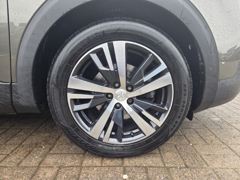 2019 (19) PEUGEOT 3008 1.5 BlueHDi Allure 5dr 5523666