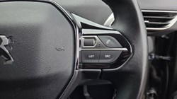 2019 (19) PEUGEOT 3008 1.5 BlueHDi Allure 5dr 5523696