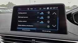 2019 (19) PEUGEOT 3008 1.5 BlueHDi Allure 5dr 5523707