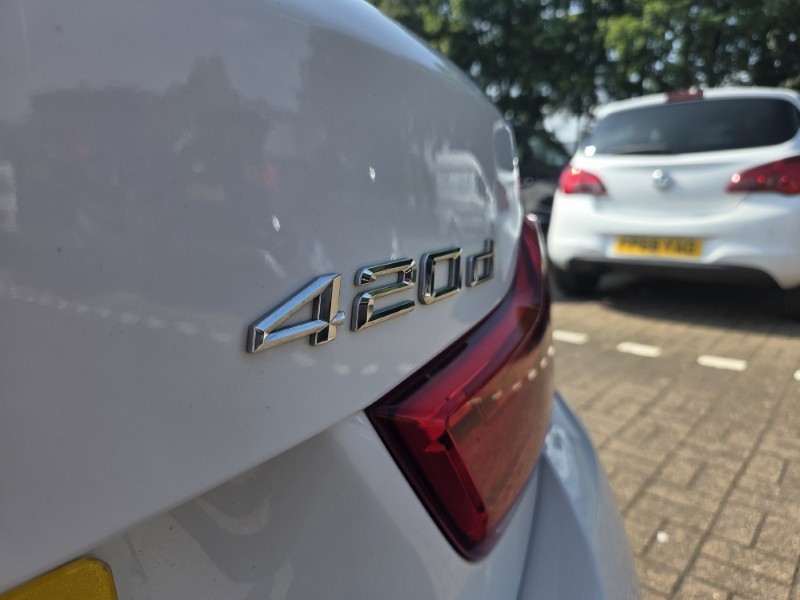 2017 (17) BMW 4 SERIES 420d [190] M Sport 2dr Auto [Professional Media] 5539279