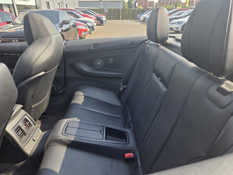 2017 (17) BMW 4 SERIES 420d [190] M Sport 2dr Auto [Professional Media] 5539296