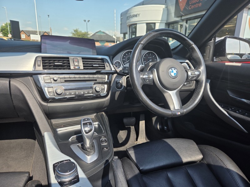 2017 (17) BMW 4 SERIES 420d [190] M Sport 2dr Auto [Professional Media] 5539300