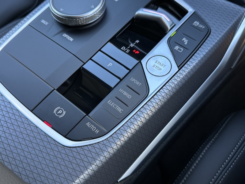  BMW 3 SERIES 330e 22.3 kWh M Sport 5dr Step Auto [Pro Pack] 5285129