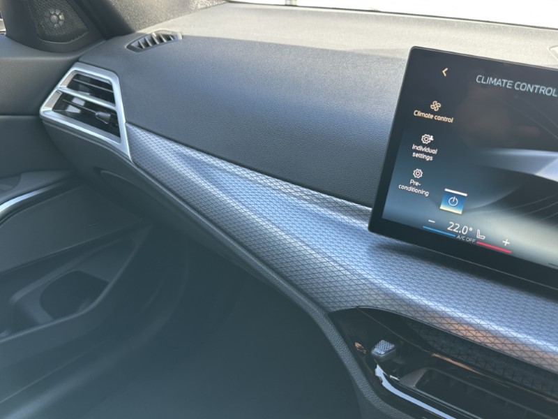  BMW 3 SERIES 330e 22.3 kWh M Sport 5dr Step Auto [Pro Pack] 5285138