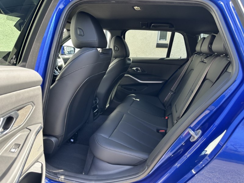  BMW 3 SERIES 330e 22.3 kWh M Sport 5dr Step Auto [Pro Pack] 5285152