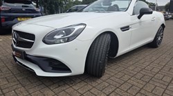2017 (66) MERCEDES-BENZ SLC 200 AMG Line 2dr 9G-Tronic 5532165