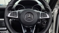 2017 (66) MERCEDES-BENZ SLC 200 AMG Line 2dr 9G-Tronic 5532190