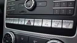 2017 (66) MERCEDES-BENZ SLC 200 AMG Line 2dr 9G-Tronic 5532194