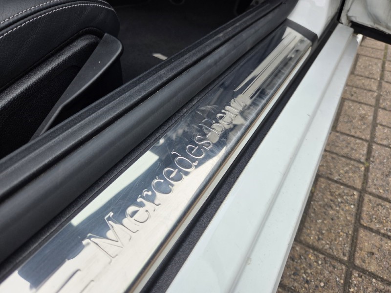 2017 (66) MERCEDES-BENZ SLC 200 AMG Line 2dr 9G-Tronic 5532187