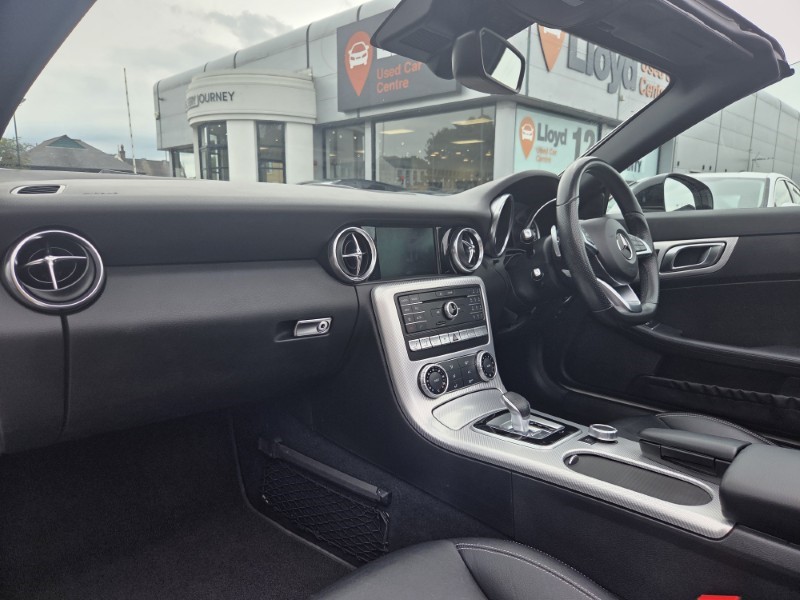 2017 (66) MERCEDES-BENZ SLC 200 AMG Line 2dr 9G-Tronic 5532180