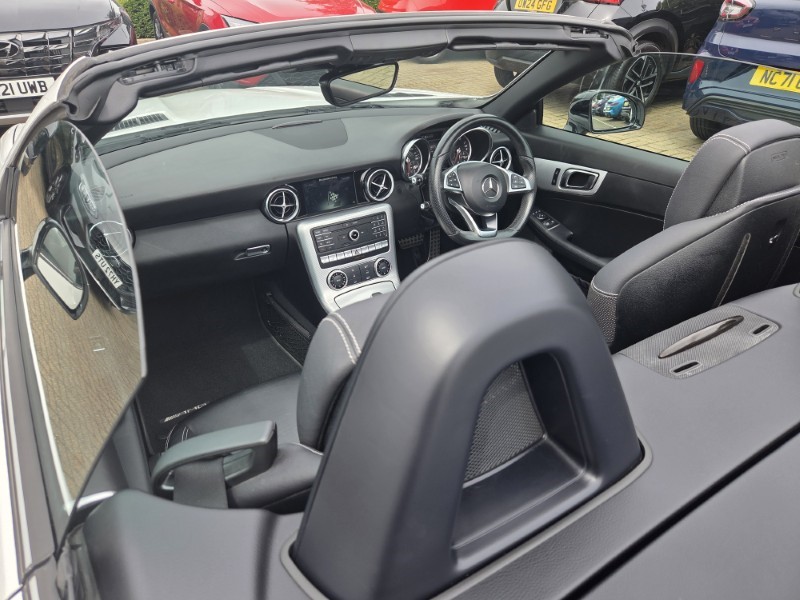 2017 (66) MERCEDES-BENZ SLC 200 AMG Line 2dr 9G-Tronic 5532172