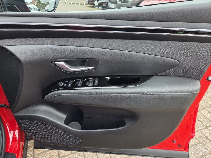 2023 (73) HYUNDAI TUCSON 1.6 TGDi Hybrid 230 Premium 5dr 2WD Auto 5534659