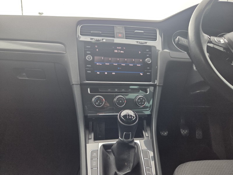 2019 (69) VOLKSWAGEN GOLF 1.5 TSI EVO Match 5dr 5534700