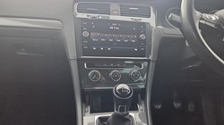 2019 (69) VOLKSWAGEN GOLF 1.5 TSI EVO Match 5dr 5534700