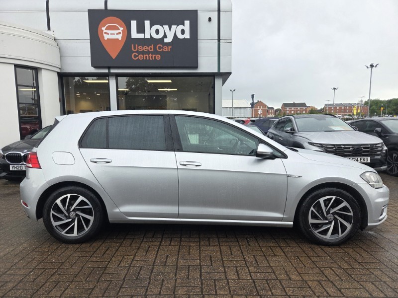 2019 (69) VOLKSWAGEN GOLF 1.5 TSI EVO Match 5dr 5534678
