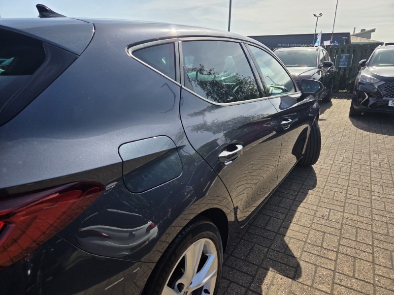 2020 (70) SEAT LEON 1.5 TSI EVO 150 FR 5dr 5543788