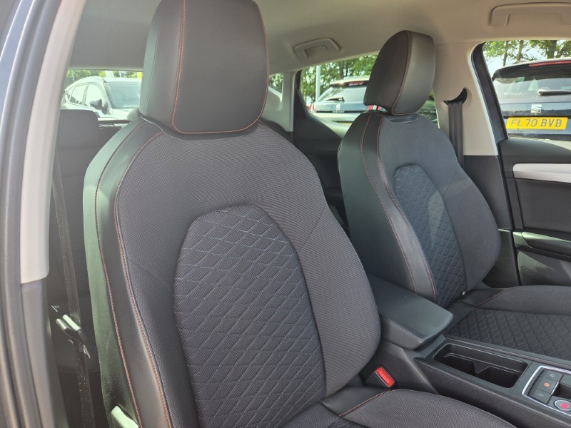 2020 (70) SEAT LEON 1.5 TSI EVO 150 FR 5dr 5543805