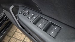 2021 (21) HONDA CIVIC 1.0 VTEC Turbo 126 SR 5dr 5534772