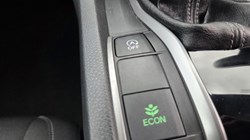 2021 (21) HONDA CIVIC 1.0 VTEC Turbo 126 SR 5dr 5534778