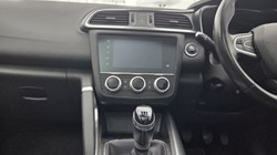 2019 (19) RENAULT KADJAR 1.3 TCE GT Line 5dr 5555241
