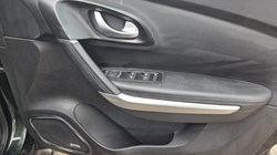 2019 (19) RENAULT KADJAR 1.3 TCE GT Line 5dr 5555249