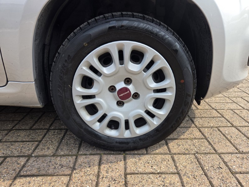 2017 (17) FIAT PANDA 0.9 TwinAir [85] Easy 5dr 5551828