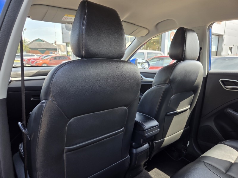 2019 (19) MG MOTOR UK ZS 1.5 VTi-TECH Exclusive 5dr 5546884