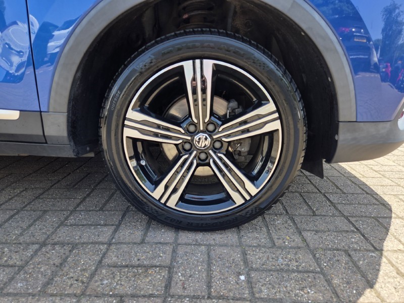 2019 (19) MG MOTOR UK ZS 1.5 VTi-TECH Exclusive 5dr 5546867