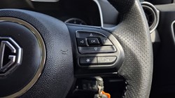 2019 (19) MG MOTOR UK ZS 1.5 VTi-TECH Exclusive 5dr 5546897