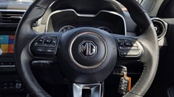 2019 (19) MG MOTOR UK ZS 1.5 VTi-TECH Exclusive 5dr 5546898