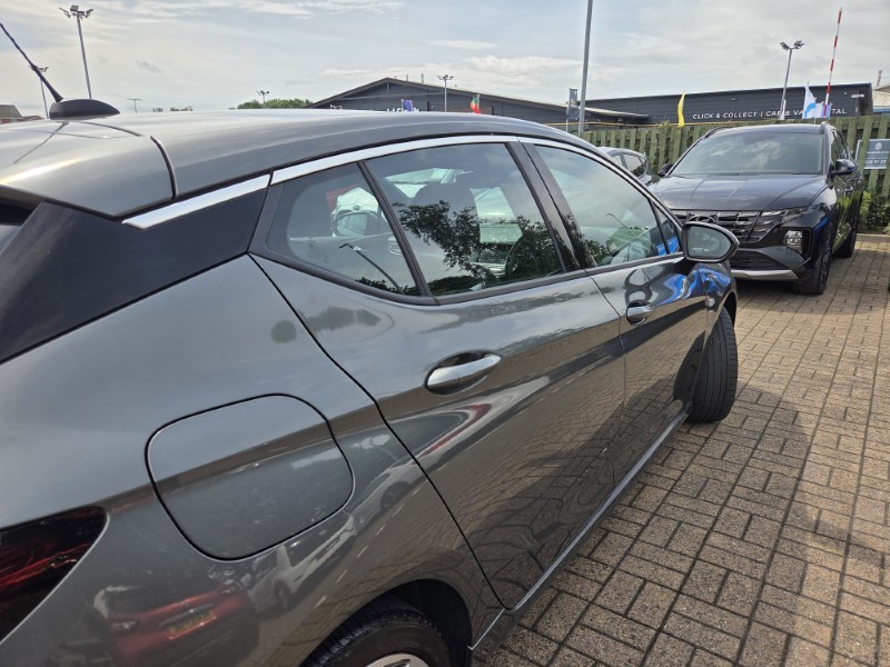 2019 (69) VAUXHALL ASTRA 1.4T 16V 150 SRi Vx-line Nav 5dr 5582086