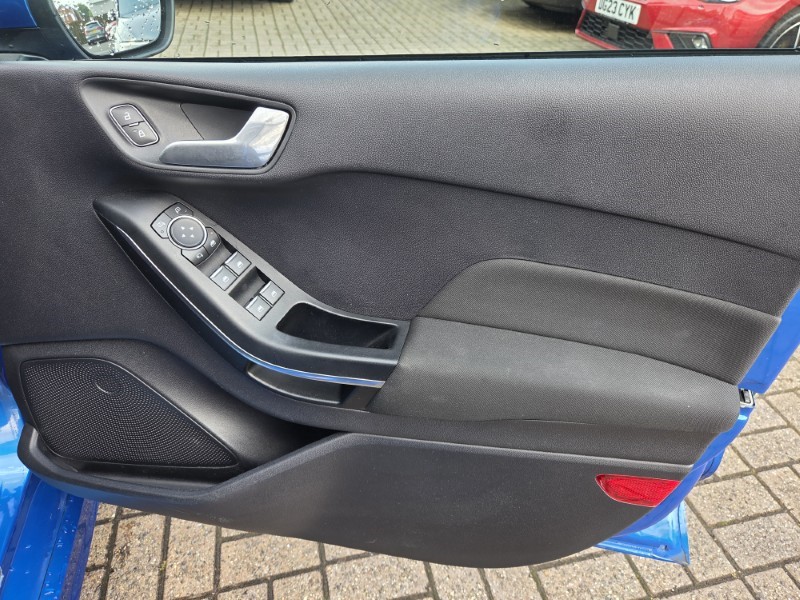2020 (70) FORD FIESTA 1.0 EcoBoost Hybrid mHEV 125 ST-Line Edition 5dr 5555204