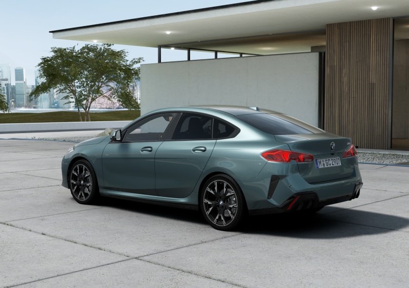  BMW 2 SERIES 220 M Sport 4dr Step Auto 5320714