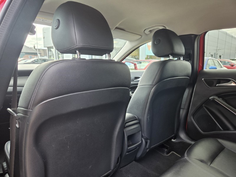 2018 (67) MERCEDES-BENZ GLA 200 SE 5dr Auto 5568002