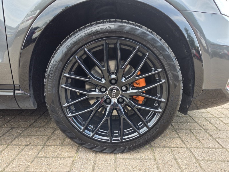 2017 (17) AUDI Q3 2.0 TDI Quattro Black Edition 5dr S Tronic 5551613