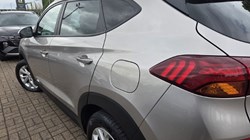 2019 (19) HYUNDAI TUCSON 1.6 GDi SE Nav 5dr 2WD 5560293