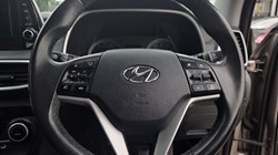 2019 (19) HYUNDAI TUCSON 1.6 GDi SE Nav 5dr 2WD 5560317