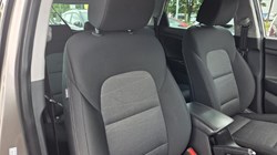 2019 (19) HYUNDAI TUCSON 1.6 GDi SE Nav 5dr 2WD 5560312