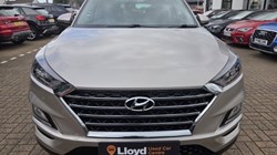 2019 (19) HYUNDAI TUCSON 1.6 GDi SE Nav 5dr 2WD 5560288