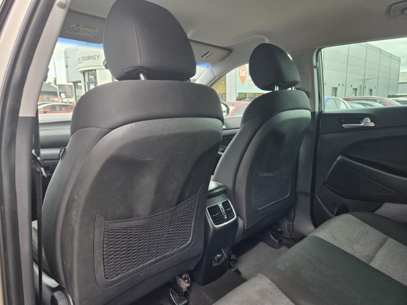 2019 (19) HYUNDAI TUCSON 1.6 GDi SE Nav 5dr 2WD 5560302