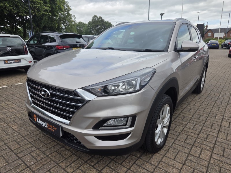 2019 (19) HYUNDAI TUCSON 1.6 GDi SE Nav 5dr 2WD 5560289