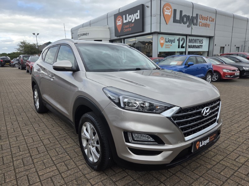 2019 (19) HYUNDAI TUCSON 1.6 GDi SE Nav 5dr 2WD