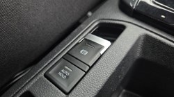 2018 (18) VOLKSWAGEN T-ROC 1.5 TSI EVO R-Line 5dr DSG 5560367