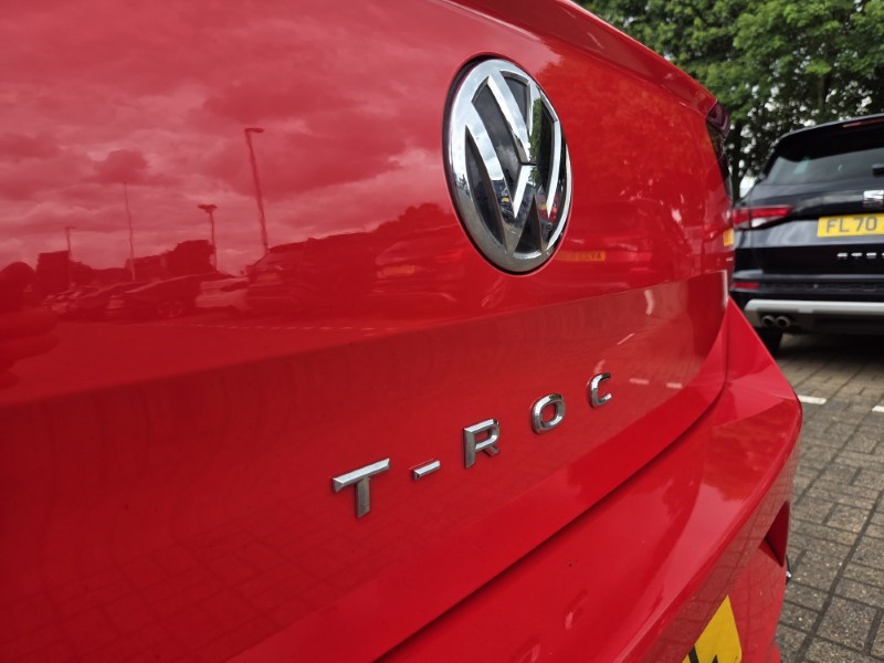 2018 (18) VOLKSWAGEN T-ROC 1.5 TSI EVO R-Line 5dr DSG 5560340