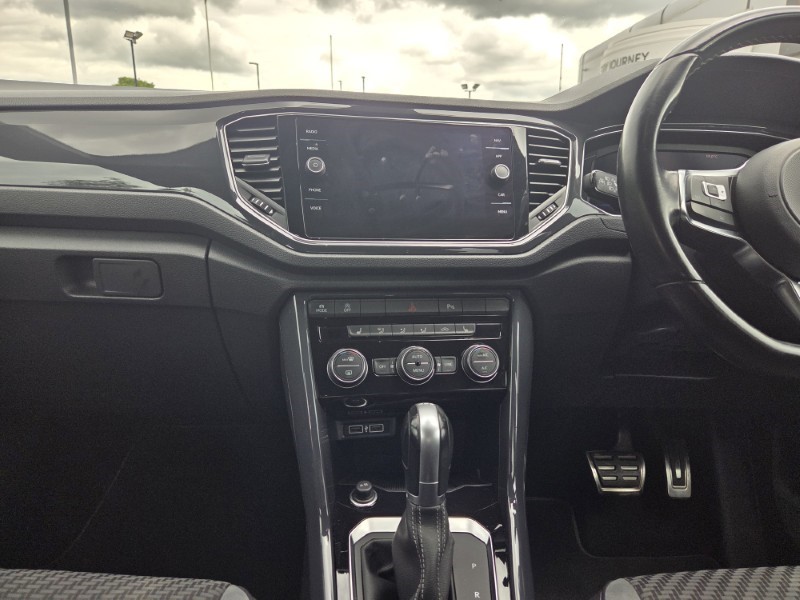 2018 (18) VOLKSWAGEN T-ROC 1.5 TSI EVO R-Line 5dr DSG 5560353