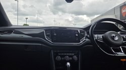 2018 (18) VOLKSWAGEN T-ROC 1.5 TSI EVO R-Line 5dr DSG 5560351