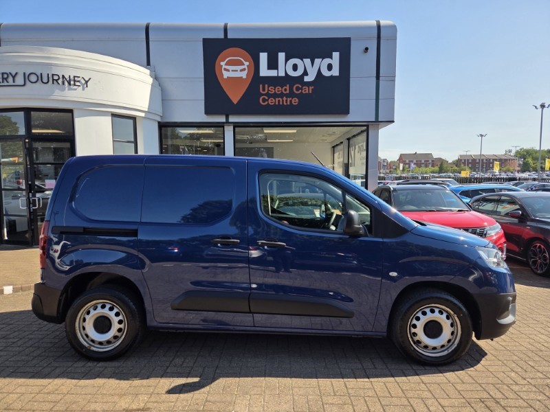2021 (70) TOYOTA COMMERCIAL PROACE CITY 1.5D 100 Active Van 5605425